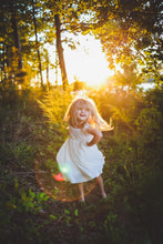 Load image into Gallery viewer, Spring 2026 Family Session