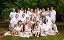 Load image into Gallery viewer, PRIVATE Family session. DEPOSIT only