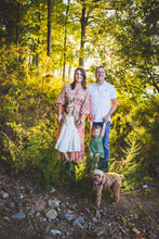 Load image into Gallery viewer, Spring 2026 Family Session